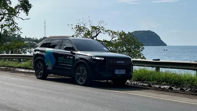 Jaecoo J7 SHS: Mobil Anti Macet, Ideal Perkotaan