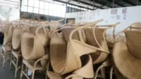 Rotan Unik: Mahasiswa Ciptakan Furnitur Eksport President University