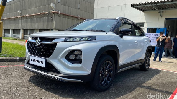 Ungkap Spesifikasi Mesin & Transmisi Suzuki Fronx Terbaru