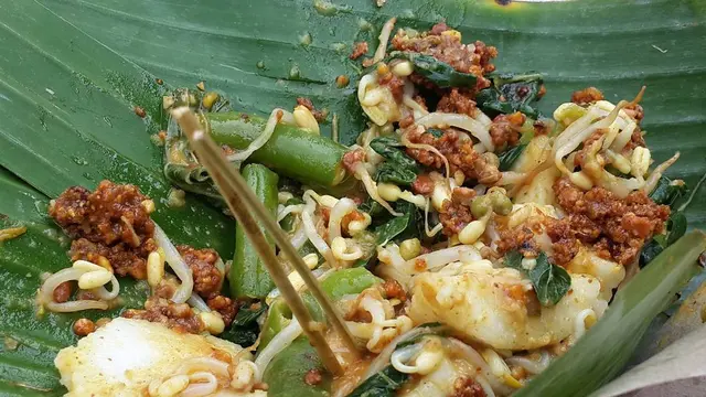 10 Kuliner Malam Klungkung Legendaris: Wajib Dicoba!
