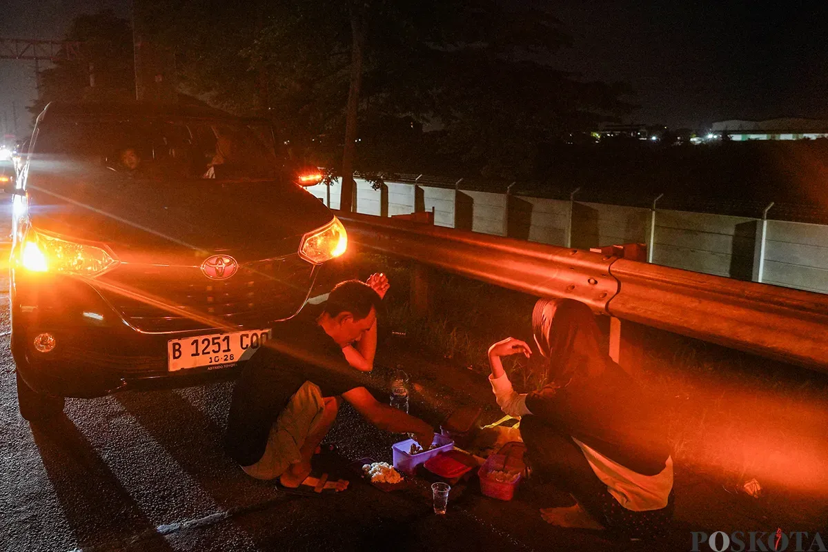 Bahaya Mengerikan! Istirahat di Bahu Jalan Tol: Hindari Risiko Fatal