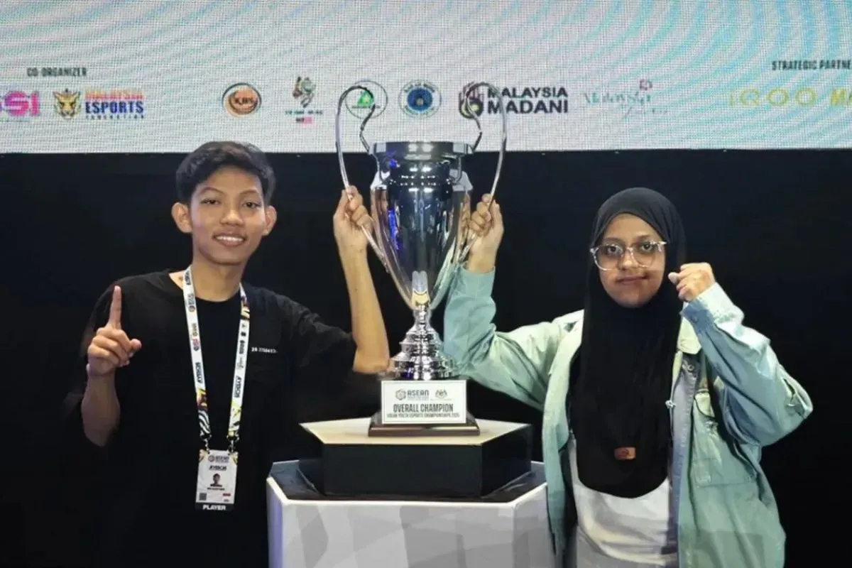 Indonesia_Juara_Timnas_eFootball_Hancurkan_Malaysia_AYESC_2025 Indonesia Juara! Timnas eFootball Hancurkan Malaysia AYESC 2025