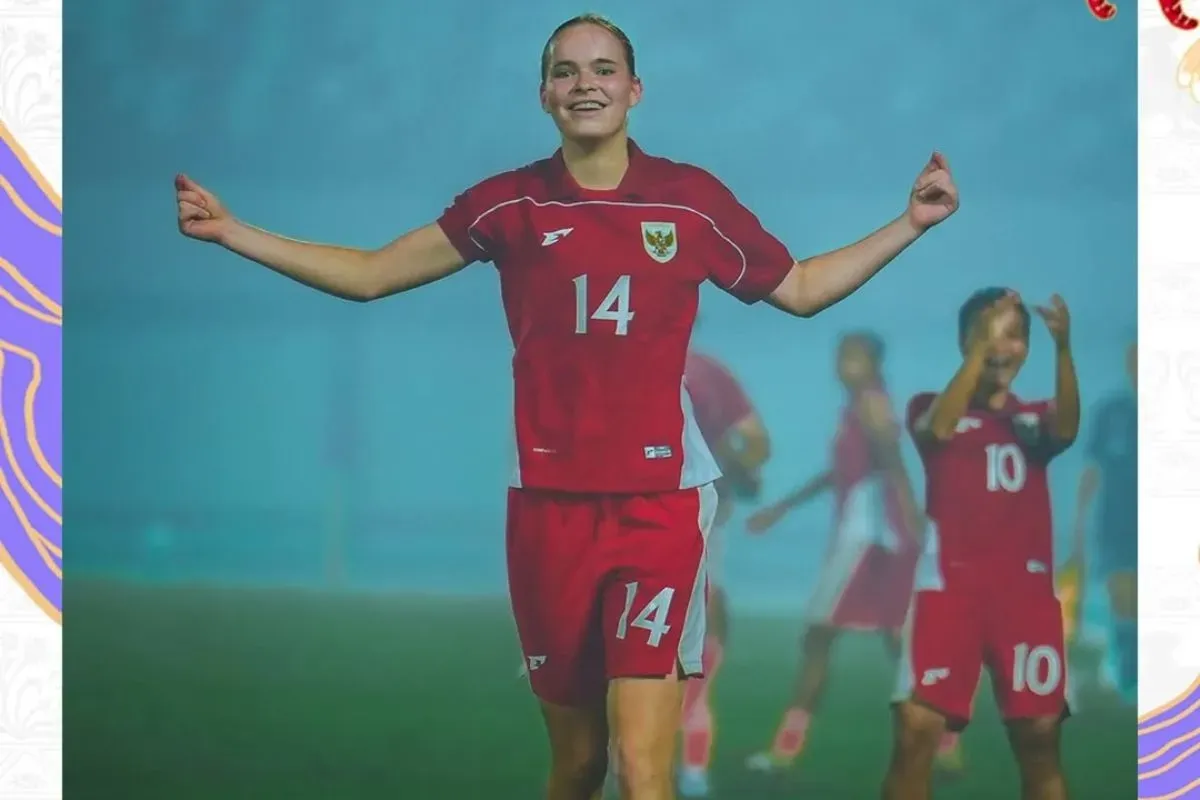 Gol Debut Isa Warps: Persembahan Haru untuk Nenek Tercinta